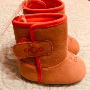 Infant Soft Boots Tan 3-6 mos. NWT